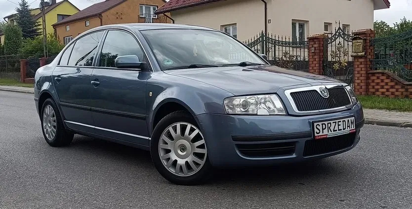 łódzkie Skoda Superb cena 16900 przebieg: 163000, rok produkcji 2005 z Kalisz Pomorski